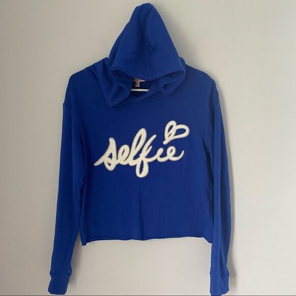 Juicy Couture Cropped ‘Selfie’ Hoodie - Picture 1 of 5